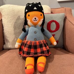 🦊 Cuddle + Kind Sadie the Fox – 20” Hand-Knit Plush Doll (Fall Collection) 🦊